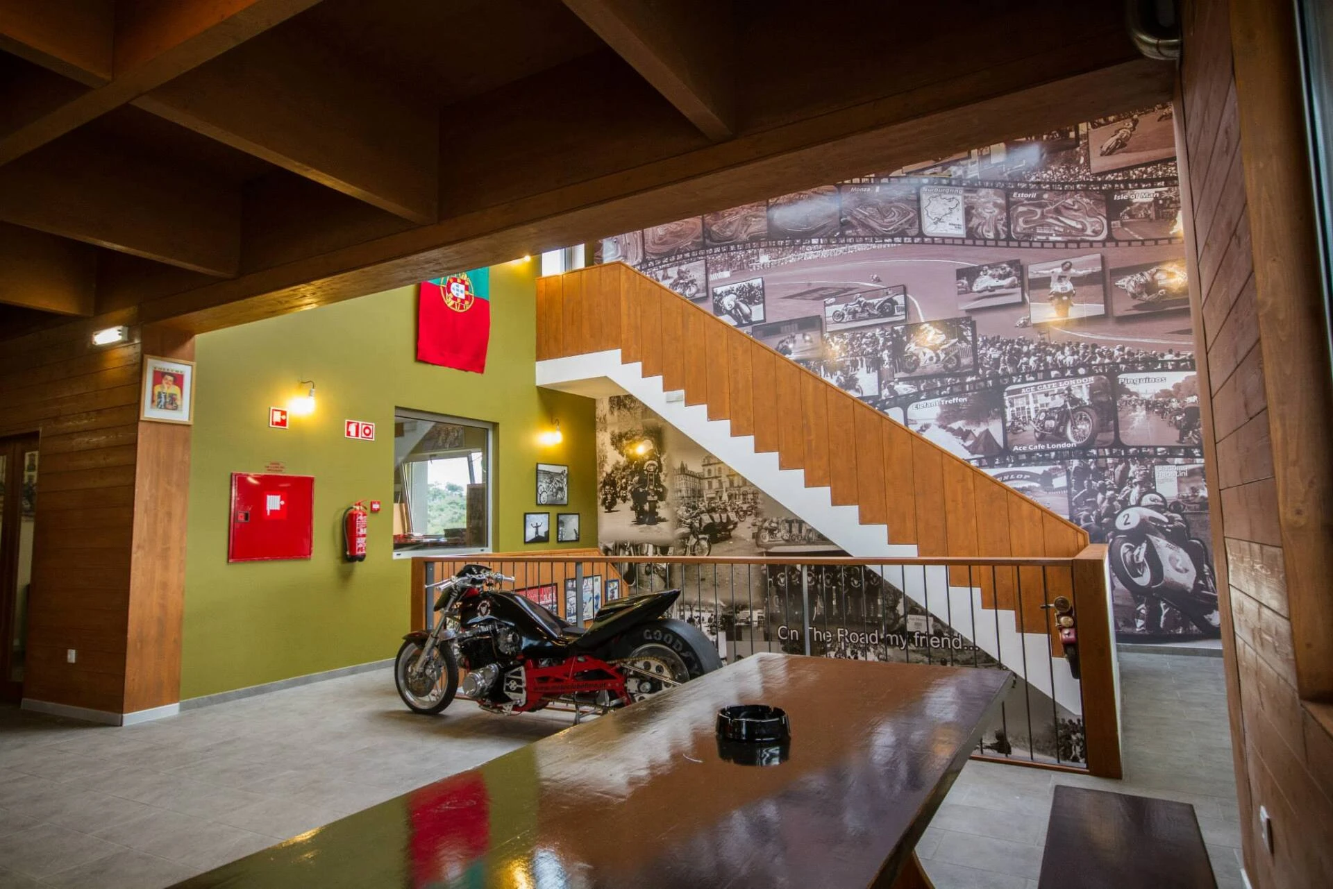 Sede de Moto Clube — imagem 2